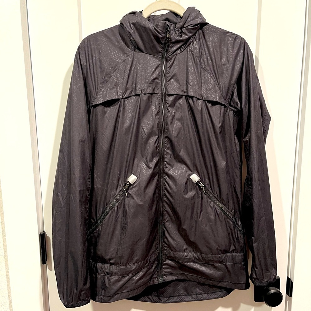 Lululemon Athletica Rain Jacket Size 6
